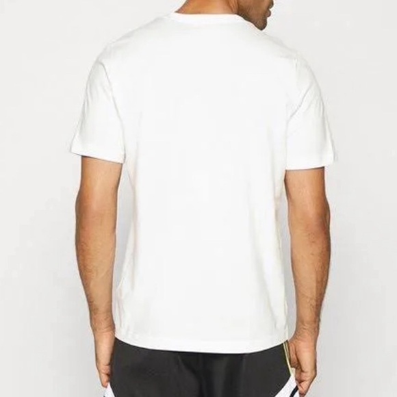 NWT - Adidas Juventus DNA Men’s T Shirt - Size L - Picture 3 of 9